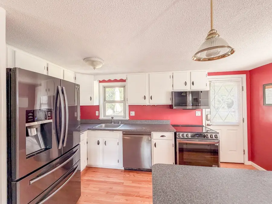 64 Hillside Dr, Plymouth, MA 02360 - #3