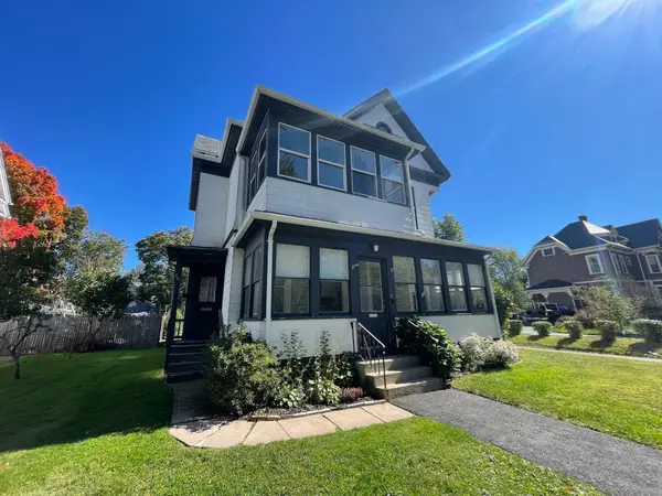 80-82 Nonotuck St, Holyoke, MA 01040