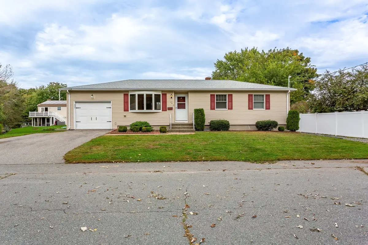 26 Midland Rd, Somerset, MA 02726 - #1