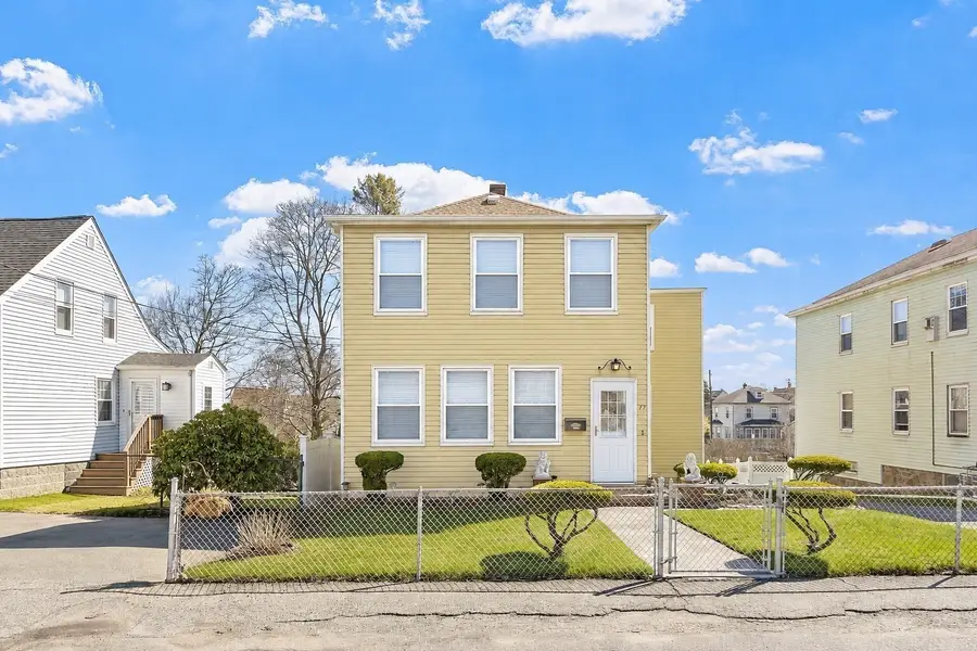 12 Dane St, Peabody, MA 01960 - #3