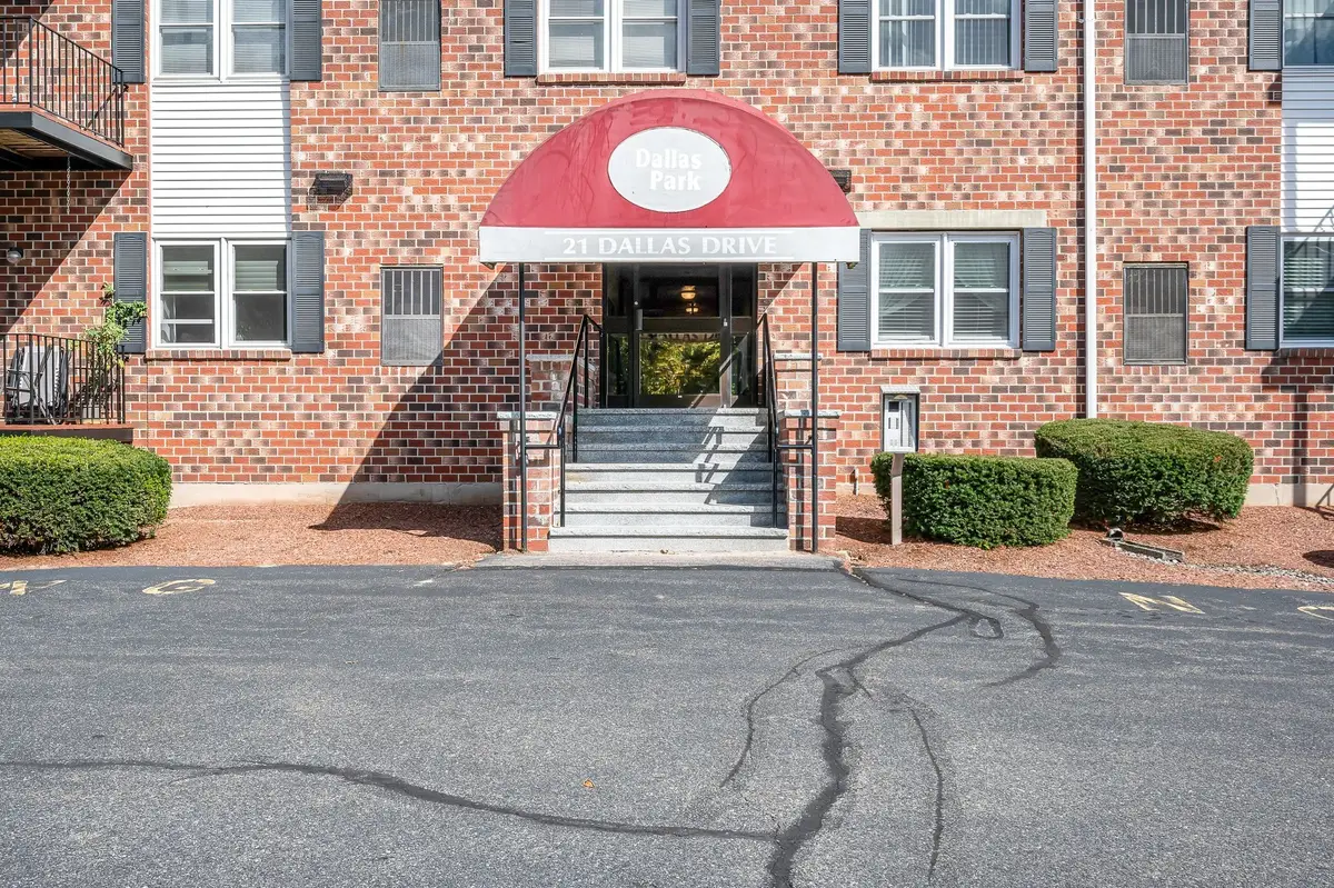 21 Dallas Dr #202, Dracut, MA 01826 - #1