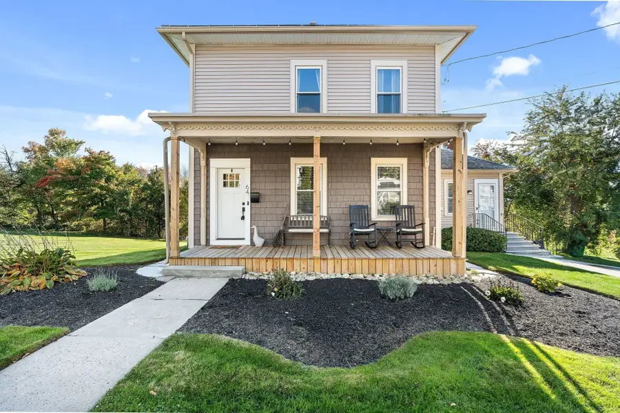 64 Mooreland Ave, Leominster, MA 01453 - #2