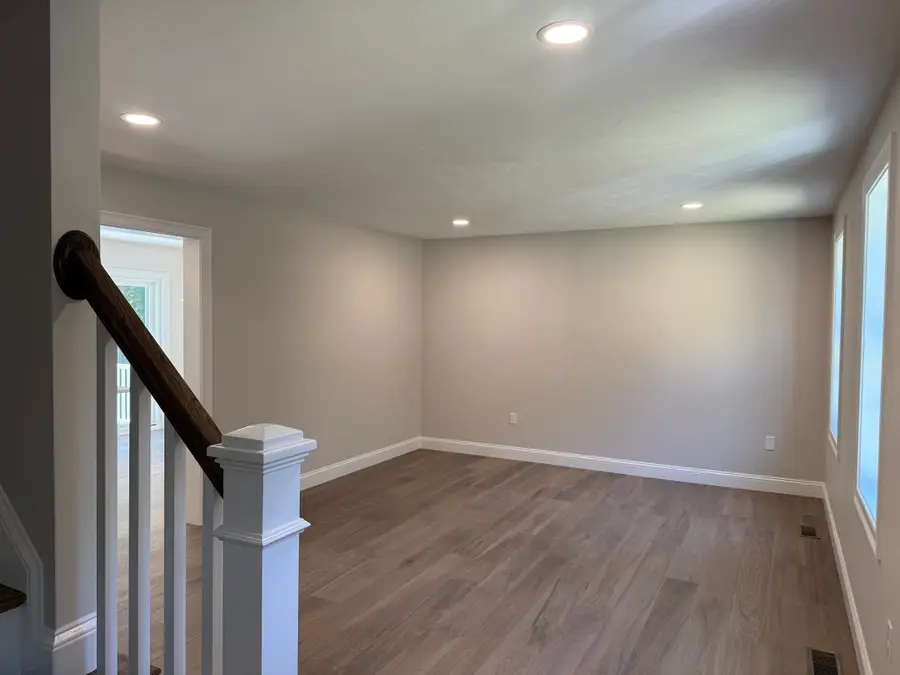 5 Sand Street, Middleboro, MA 02346 - #2