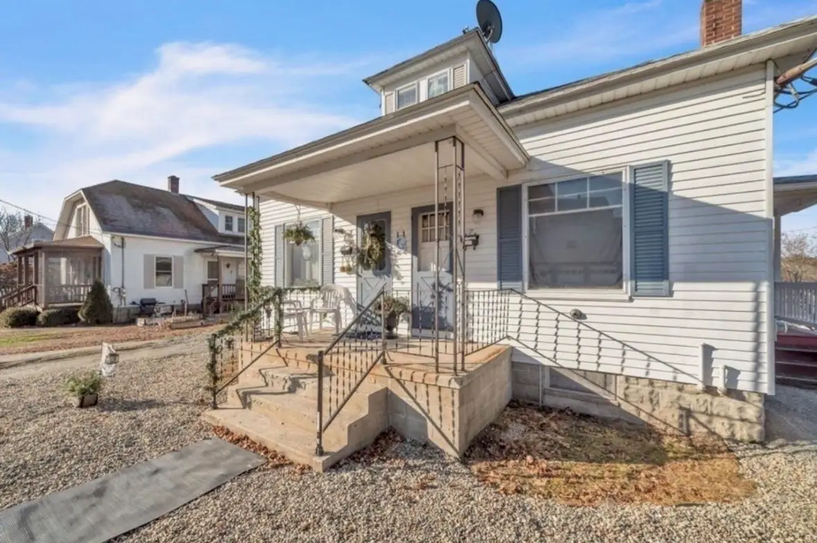 5-7 Bellevue Ave, Ware, MA 01082 - #1