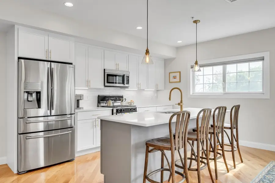 572 Freeport #303, Boston, MA 02122 - #2