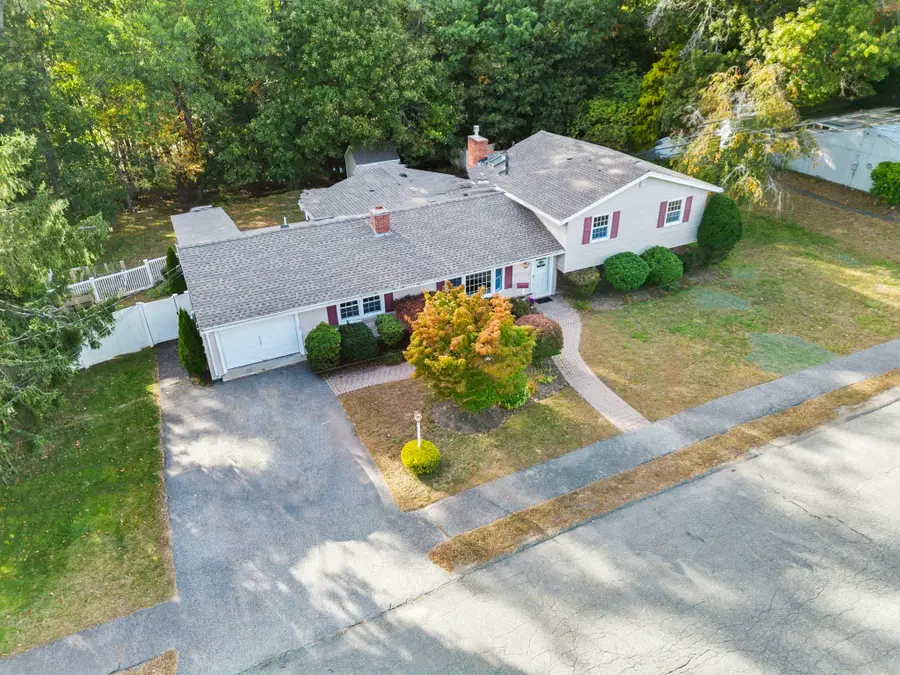 48 Catherine Dr, Peabody, MA 01960 - #3