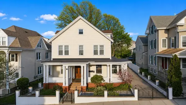 600 Broadway, Fall River, MA 02724