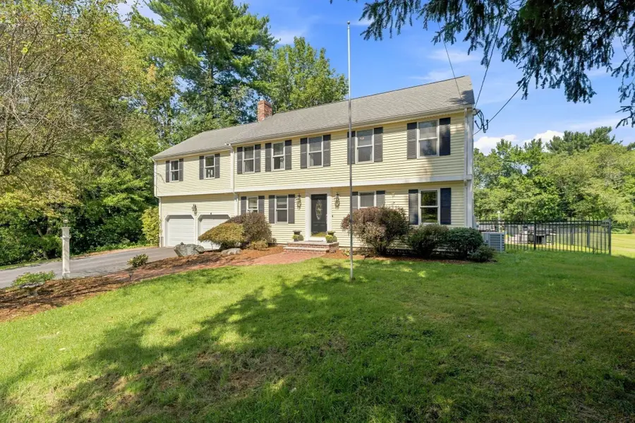 25 West St, Foxboro, MA 02035 - #3
