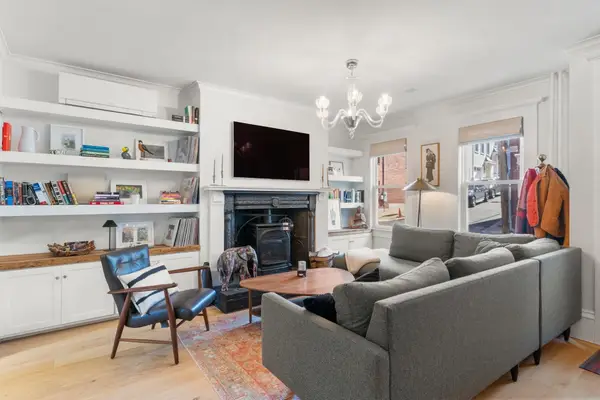 40 Sullivan St, Boston, MA 02129