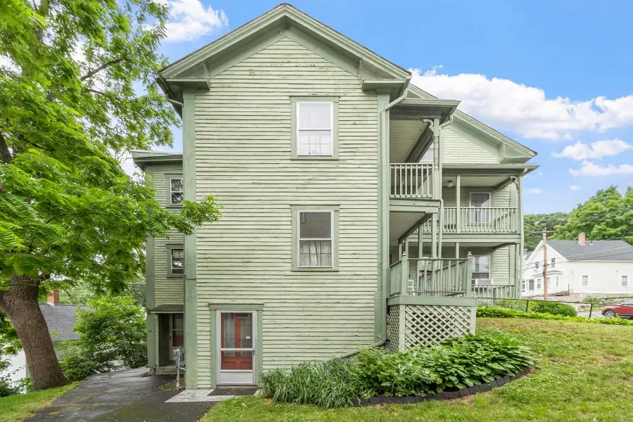 54-56 Arlington St, Fitchburg, MA 01420 - #3