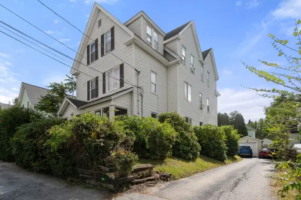 12 Greendale Ave, Worcester, MA 01606