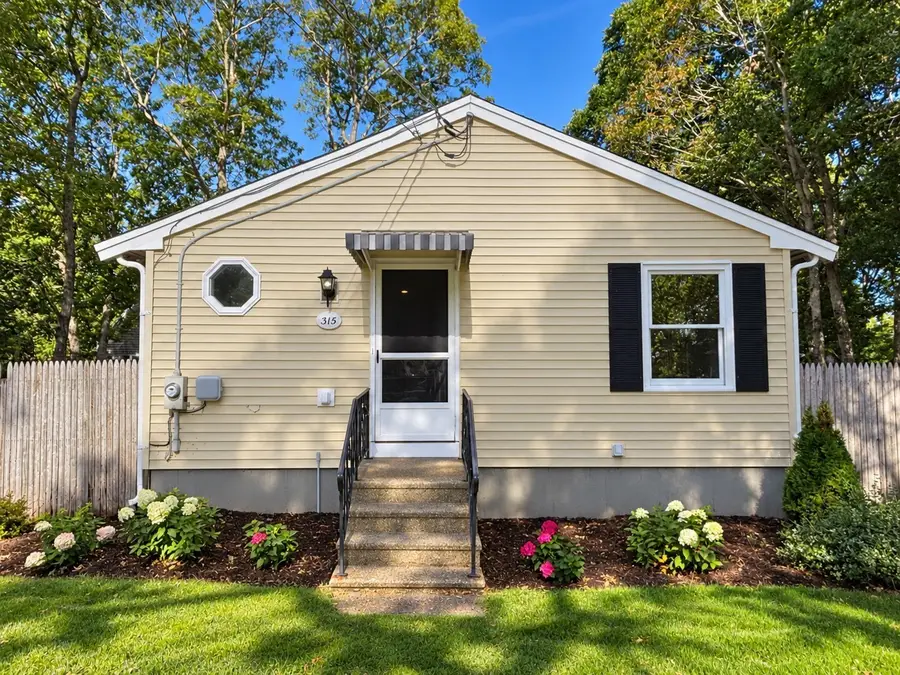 315 Winslow Gray Rd, Yarmouth, MA 02673 - #3