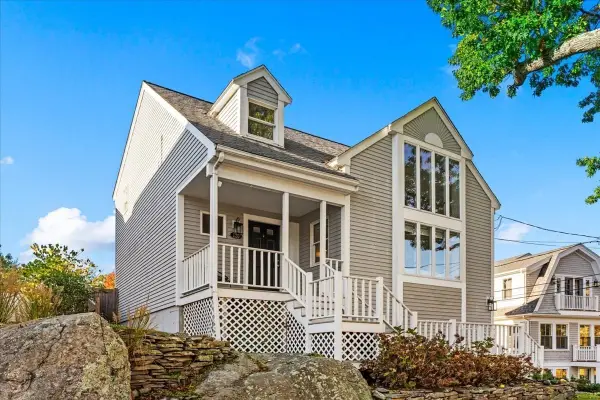 120 Downer Ave, Hingham, MA 02043