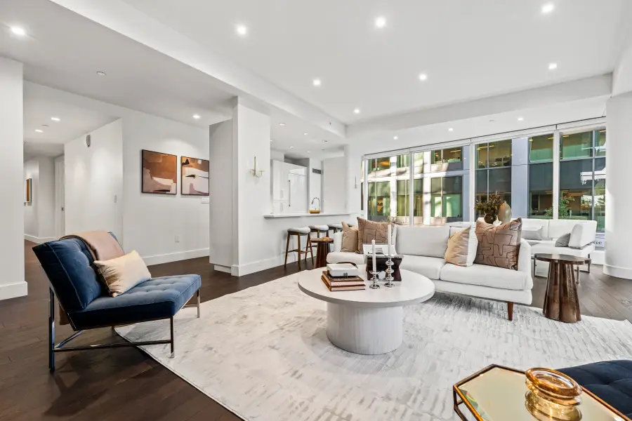 22 Liberty Dr #2M, Boston, MA 02210 - #3