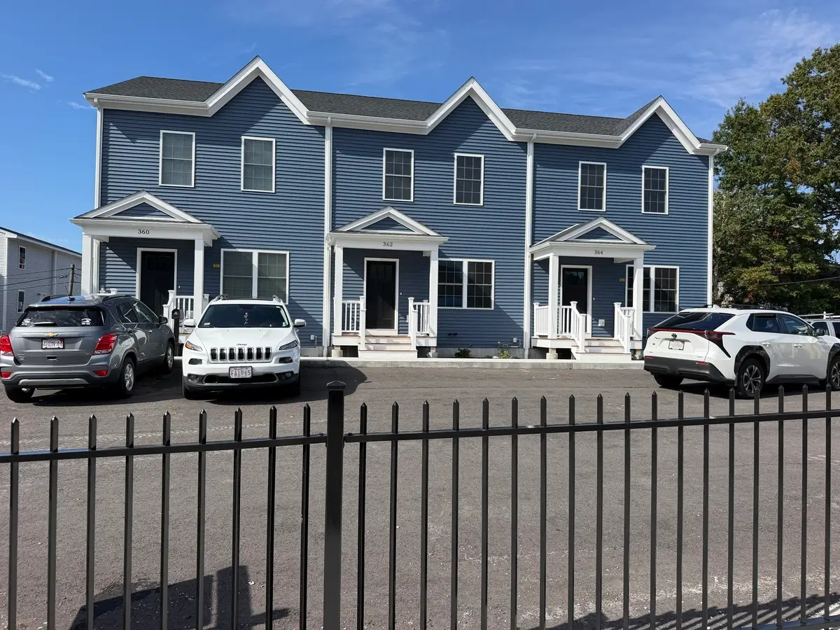 362 High Street #362, Fall River, MA 02720 - #1