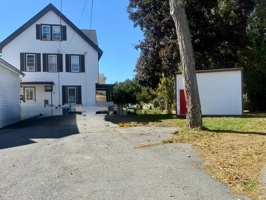 22 Harnden Rd, Malden, MA 02148 - #3