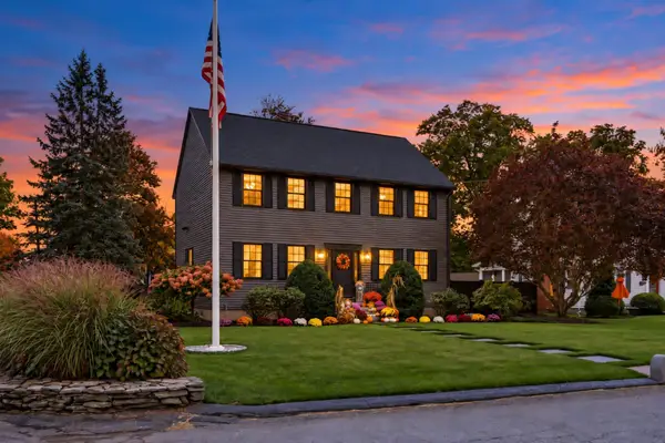 63 Linwood St, Chelmsford, MA 01824