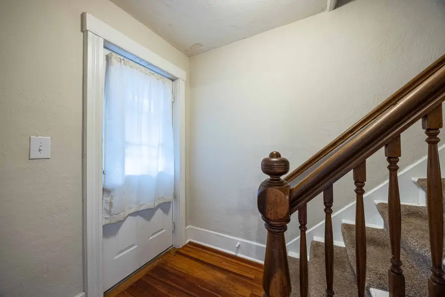 10 Oak Street #10, Whitinsville, MA 01588 - #3