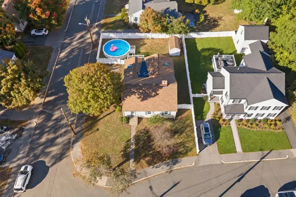 40 Mann St, Braintree, MA 02184
