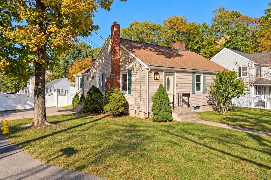 40 Mann St, Braintree, MA 02184 - #2