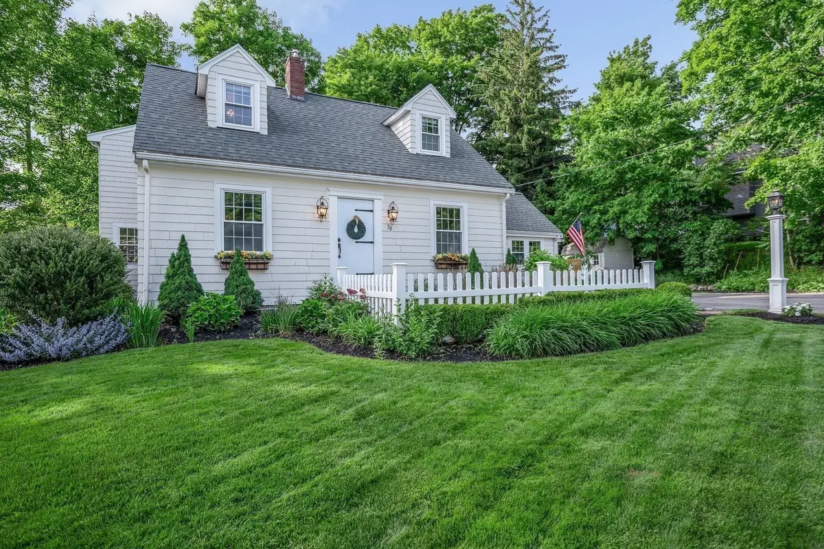 78 Cross Street, Reading, MA 01867 - #1