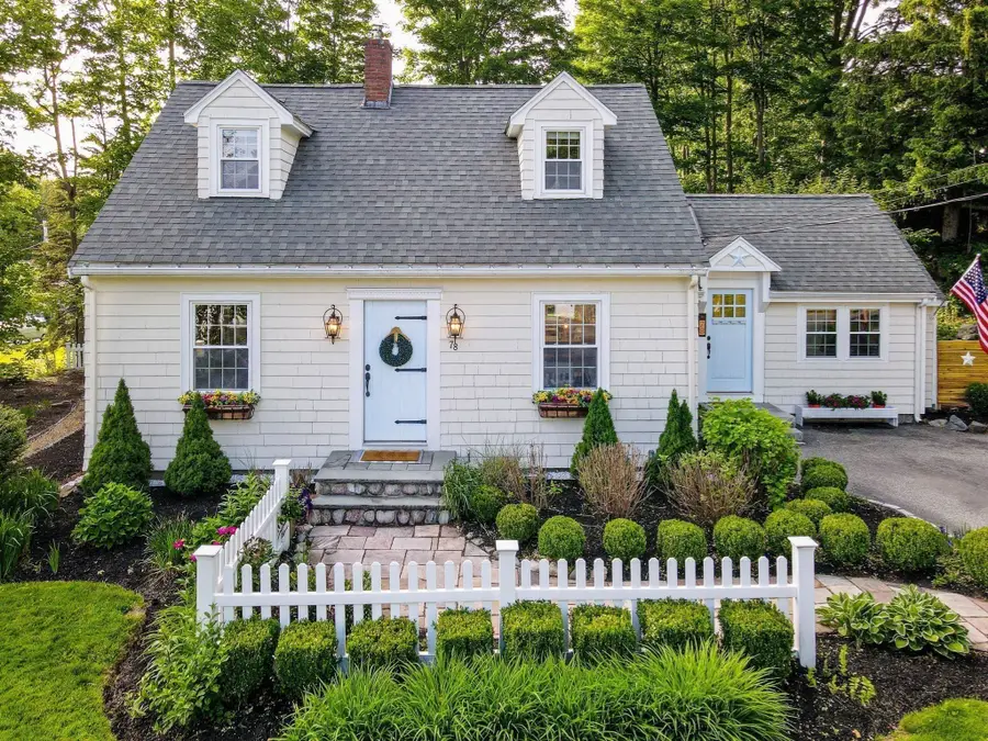 78 Cross Street, Reading, MA 01867 - #3