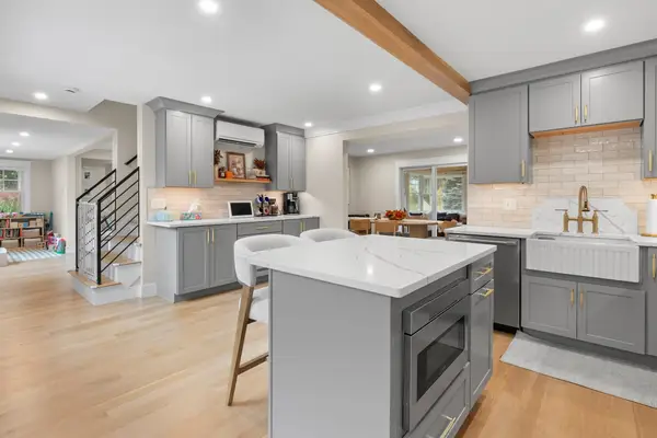 22 Old Rowley Rd, Newbury, MA 01951