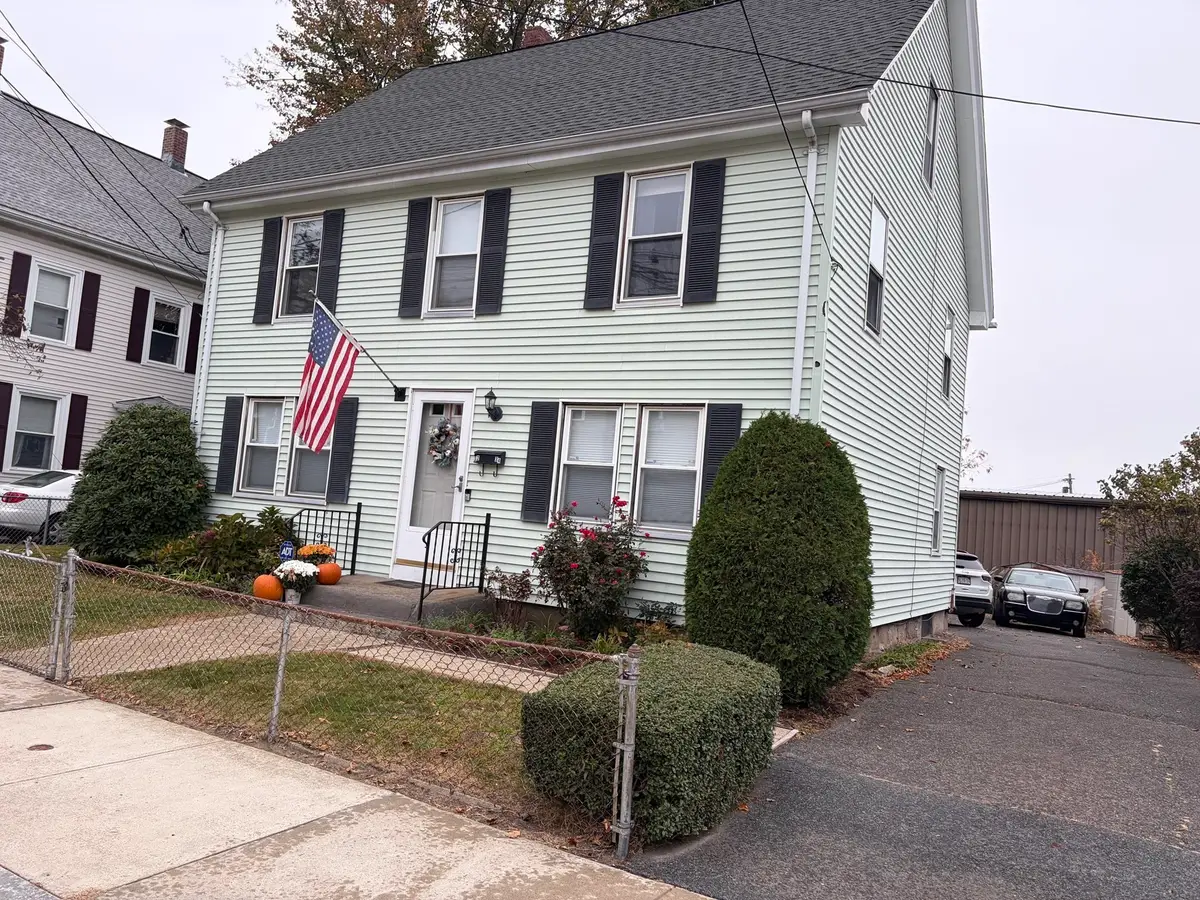 32 Oak Street, Waltham, MA 02453 - #1