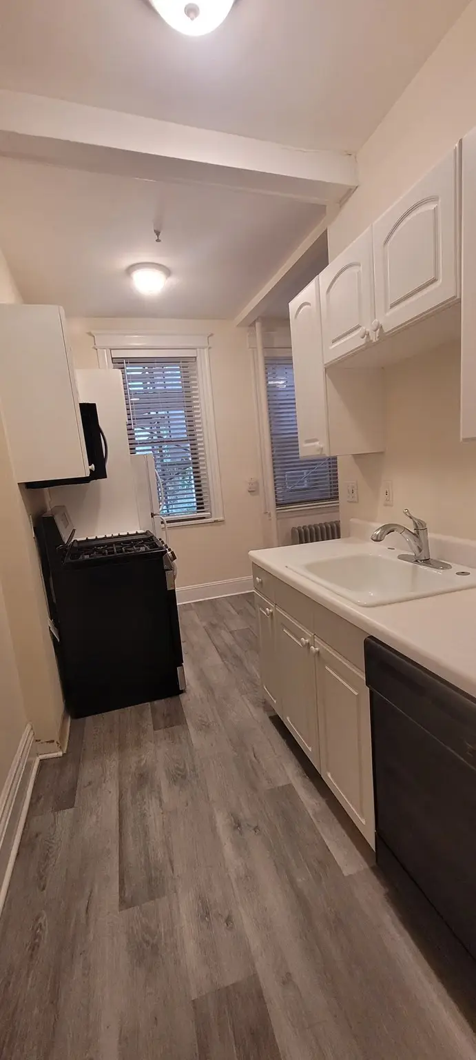 60 Queensberry St #2, Boston, MA 02215 - #3