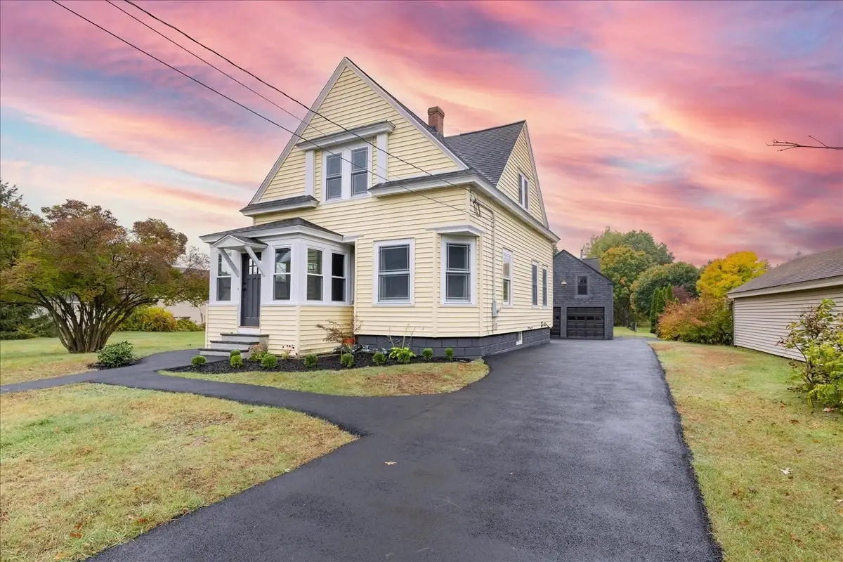 137 Hampshire Rd, Methuen, MA 01844 - #1