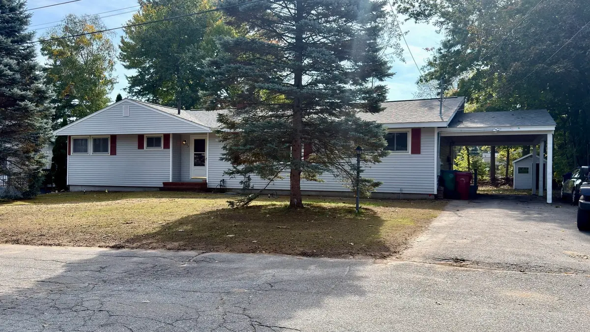 17 Lawn Ave., Lowell, MA 01852 - #1