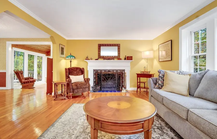 13 Cedar Lane, Medfield, MA 02052 - #3