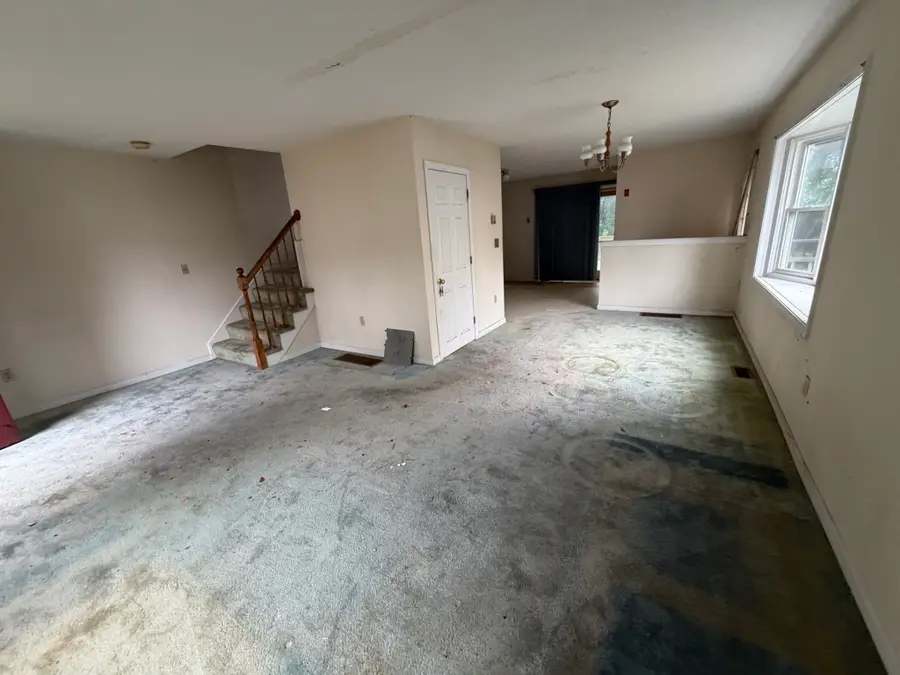 6 Riverbank Circle #6, Haverhill, MA 01835 - #3