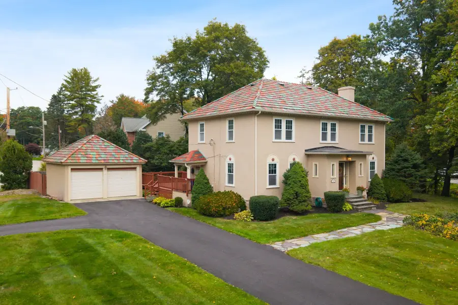 162 Flagg St, Worcester, MA 01609 - #2