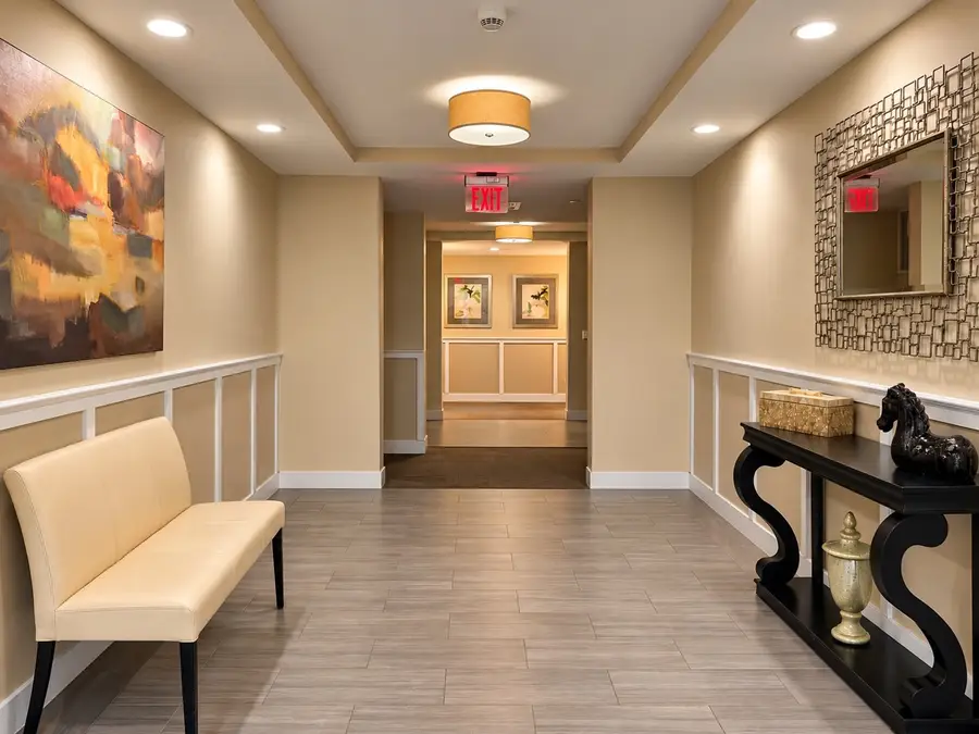 321 Hammond Pond Pkwy #103, Chestnut Hill, MA 02467 - #3