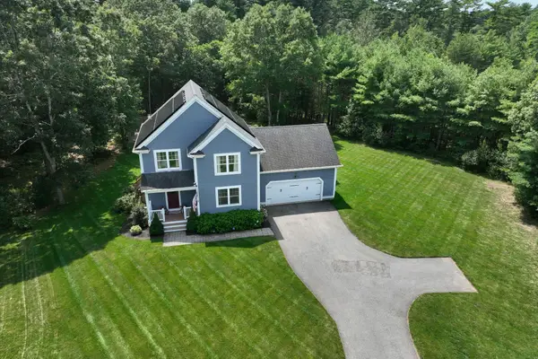 74 Christmas Tree Lane, Kingston, MA 02364