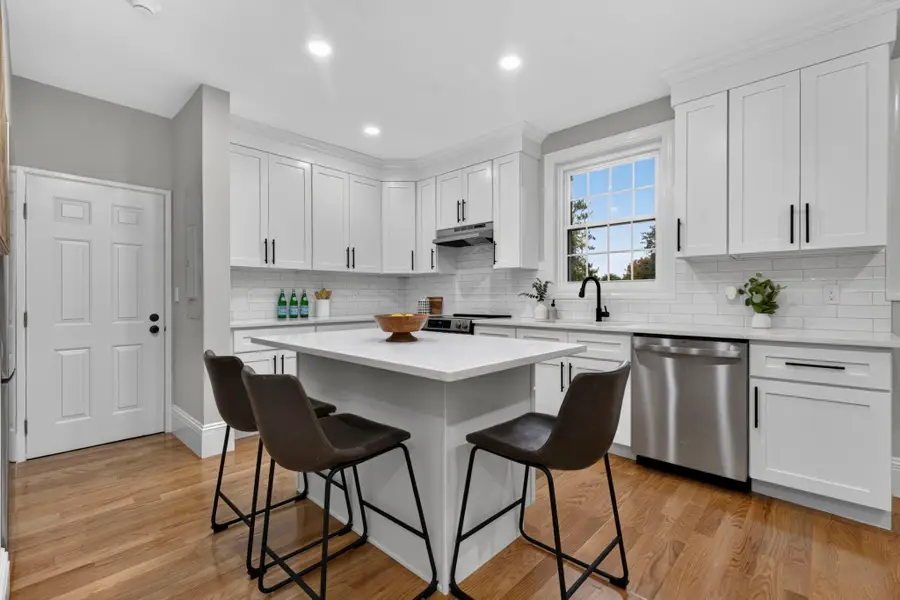 333 Brush Hill Rd #A2, Milton, MA 02186 - #2