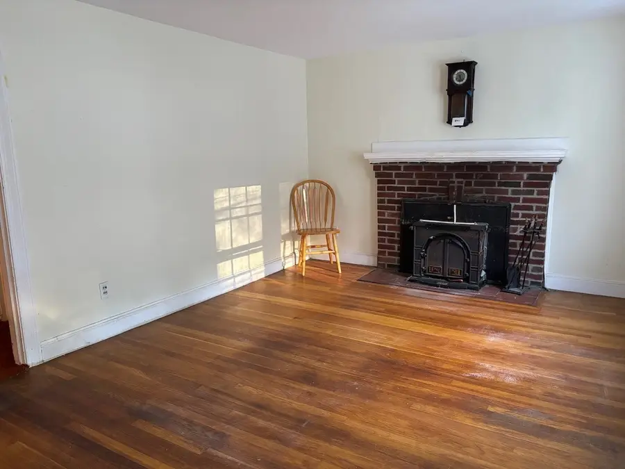 107 Spring St, Wakefield, MA 01880 - #3