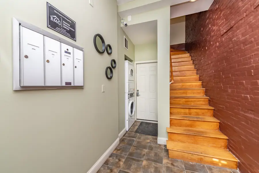 4 Kearsarge Ave, Boston, MA 02119 - #2