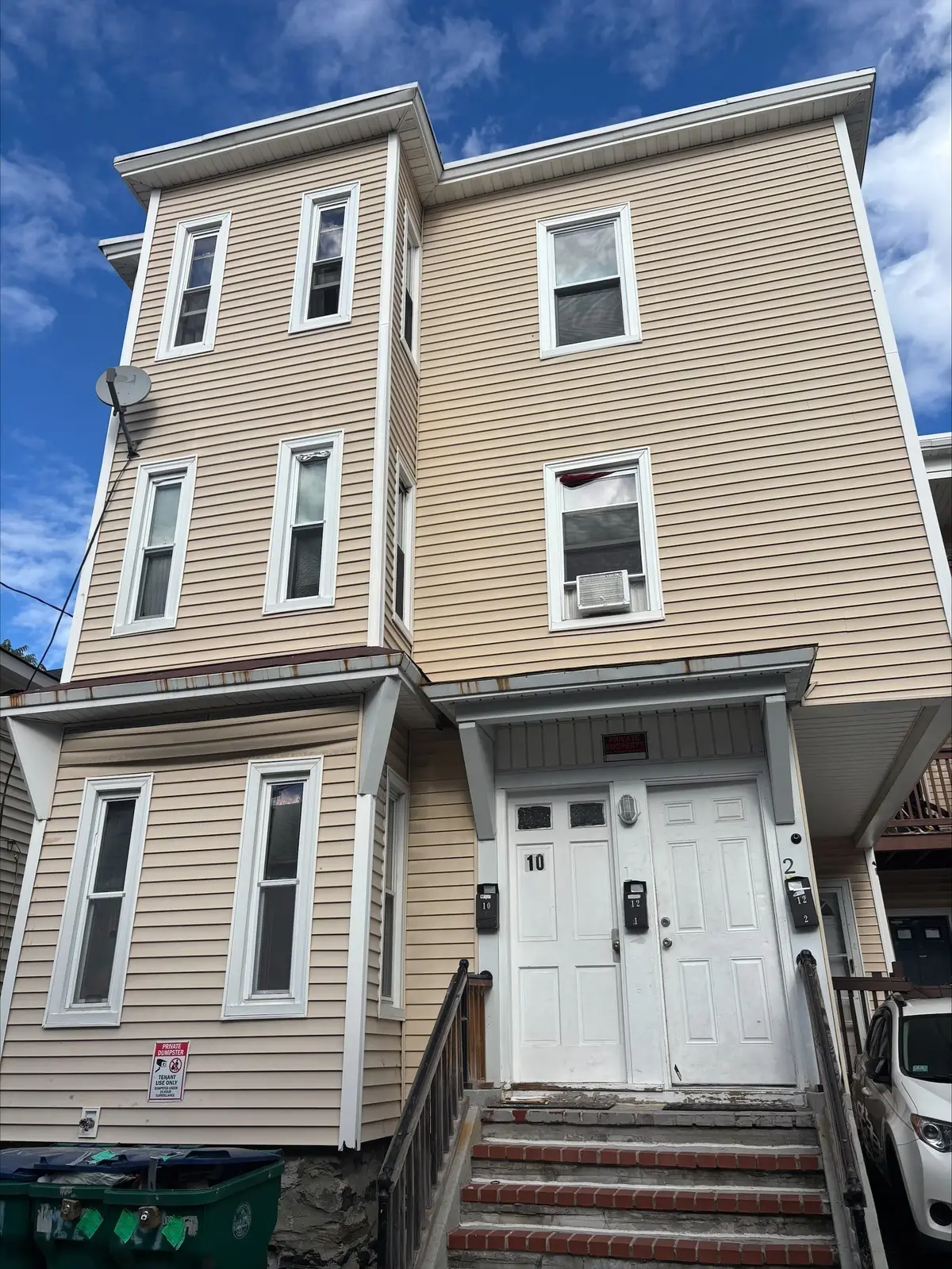 10 Rockdale Ave, Lowell, MA 01854 - #1
