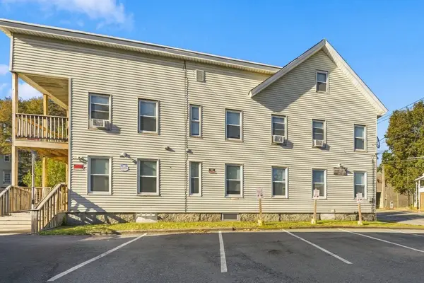 114-116 Laurel St, Fitchburg, MA 01420