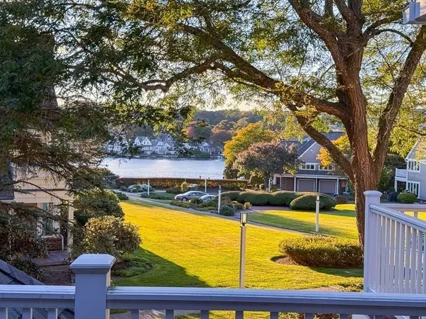 74 S Quinsigamond Ave #7, Shrewsbury, MA 01545