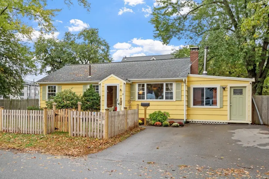 8 Grant St Ext, Framingham, MA 01702 - #2