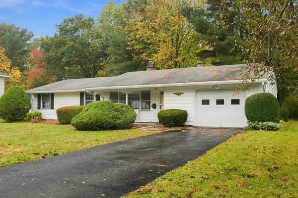 8 Trinity St, Danvers, MA 01923