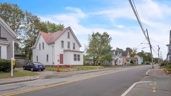 58 Clinton St, Brockton, MA 02302