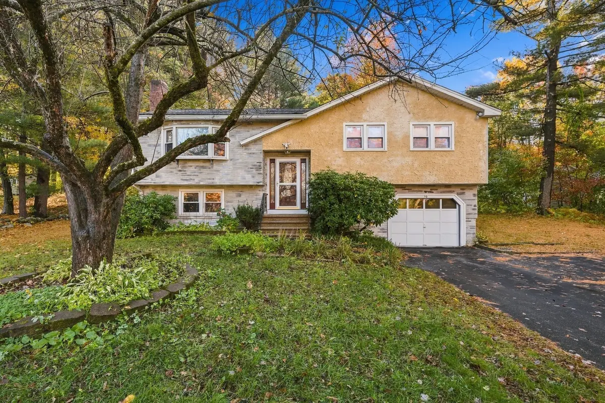10 Dolan Rd, Billerica, MA 01821 - #1