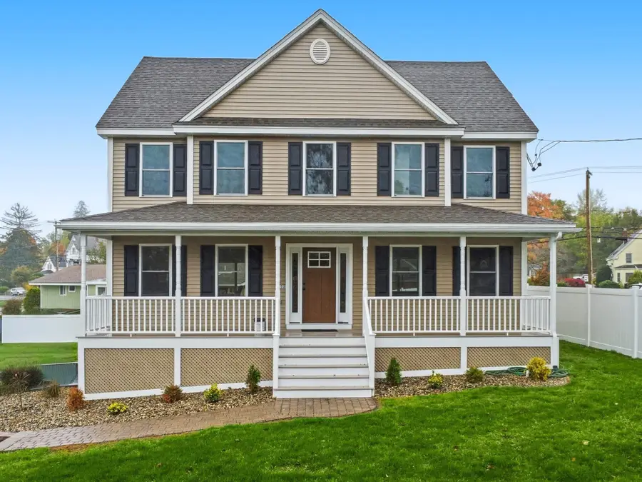 11 Bennington, Haverhill, MA 01832 - #3