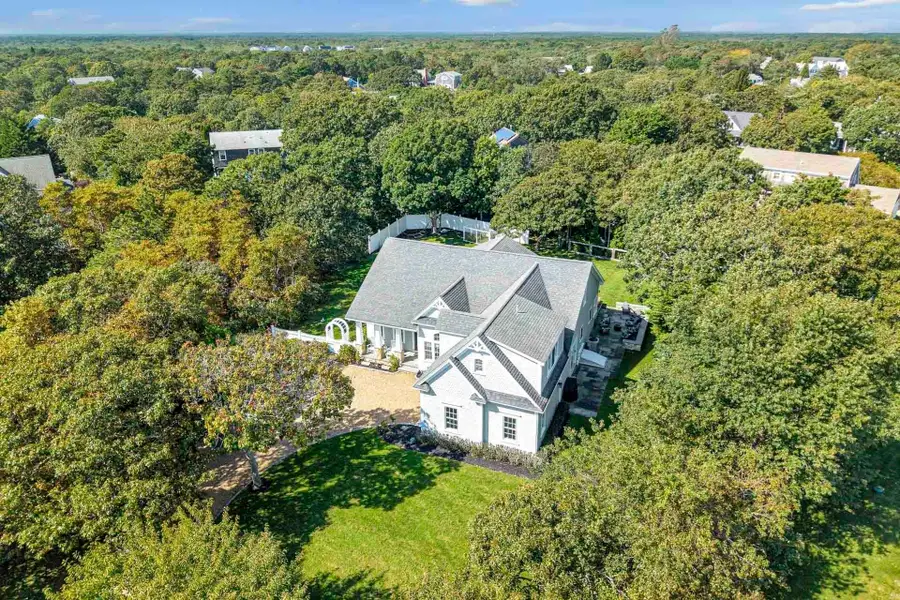26 Pulpit Ln, Edgartown, MA 02539 - #2