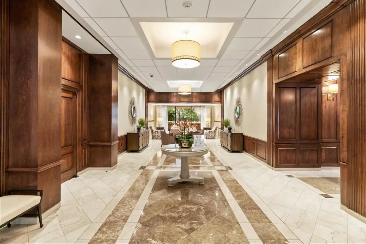 2 Hawthorne Place #5H, Boston, MA 02114 - #1