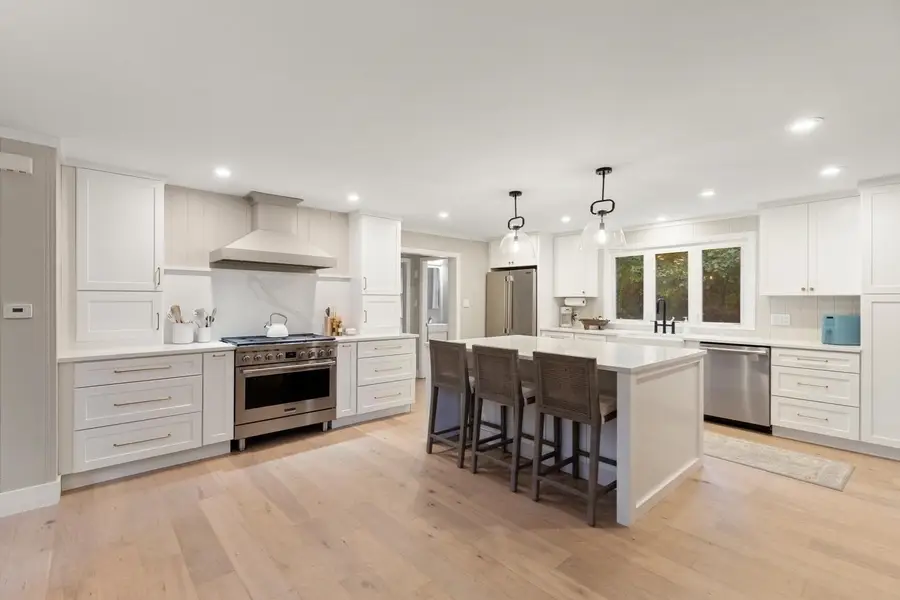 124 Hillside Rd, North Andover, MA 01845 - #2